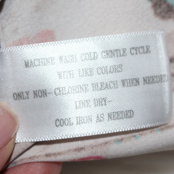 Anthropology TT Collection, sleeveless blouse - Picture 8 of 8